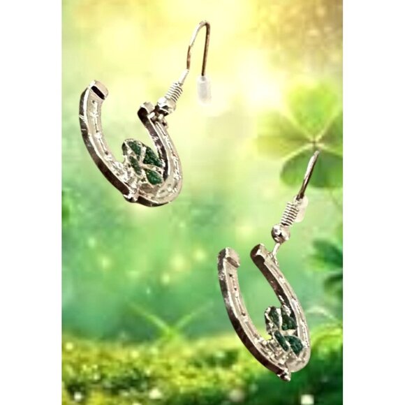 Horseshoe Clover Earrings St Patricks Day Lucky Irish Dangle Hooks New H… - Picture 6 of 9